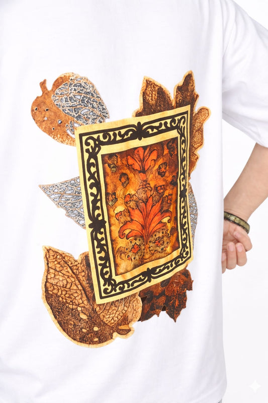 Antique Flora – Premium Oversized T-Shirt