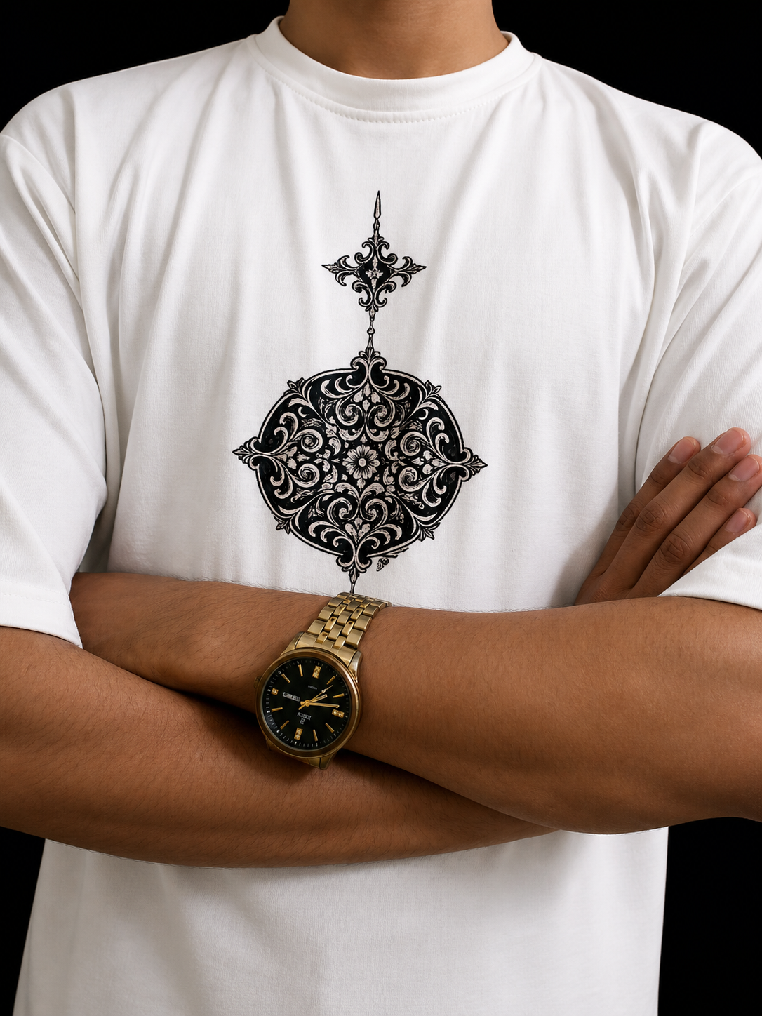 Royal Sigil Oversized T-Shirt (white)